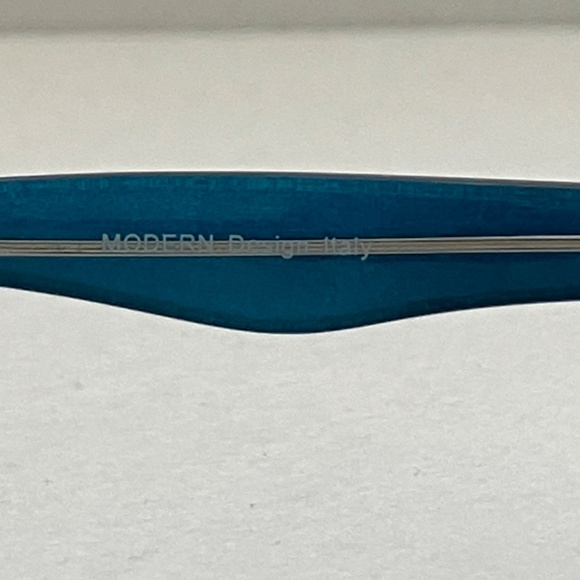 NEW Modern Care Glasses - Picture 4 of 6